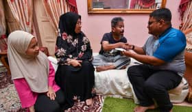 Stroke survivor, former journalist receives Hawana donation