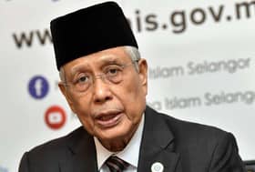 Tan Sri Abdul Aziz reappointed as Mais chairman