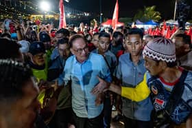 Stop racial polemics, hadith module only for Muslim students — PM