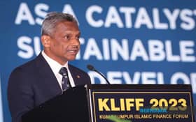 Economy grows by stronger-than-expected 4.2 pct in first quarter