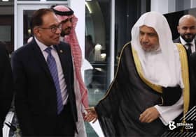 Anwar bertemu setiausaha agung Liga Muslim Sedunia, bincang kesepakatan konflik Palestin