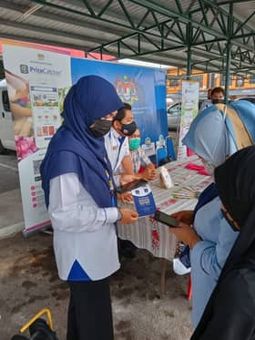 Report unusual cost hikes on Price Catcher app — Fahmi