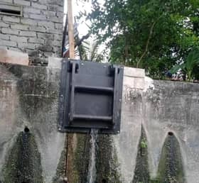 Pasang penghadang besi di Taman Sri Pelabuhan, kurangkan risiko banjir