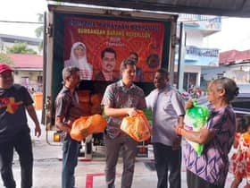DUN Taman Templer sumbang makanan asas kepada masyarakat India