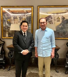 Indonesian minister pays courtesy visit to Agong, meets with PM