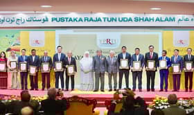 Sultan Selangor sumbang 2,658 koleksi buku, manfaat pengunjung Pustaka Raja Tun Uda