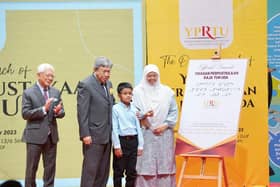 Sultan berkenan rasmi Yayasan Perpustakaan Raja Tun Uda, lawat kemudahan OKU