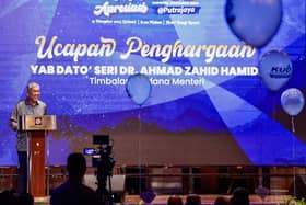 Cabinet reshuffle doesn't mean existing policies must change, stresses Zahid