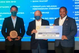 KDEBWM serah bayaran zakat syarikat lebih RM1 juta kepada LZS