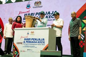 Kerajaan tumpu noktah miskin tegar, selaras gaji penjawat awam tahun depan