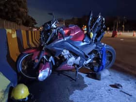 Dua penunggang motor maut diseret lori di tol menuju Singapura