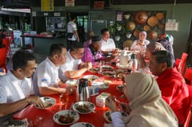 MB luang masa sarapan, ramah mesra bersama penduduk Sungai Besar
