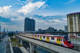 Prasarana kendali 1.1 juta pengguna pengangkutan awam sehari