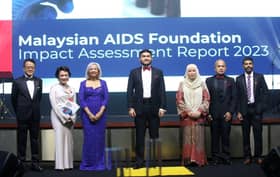 Tengku Amir Shah attends Malaysian AIDS Foundation gala