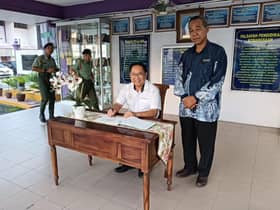 Seramai 200 pelajar di DUN Pandamaran terima cermin mata percuma