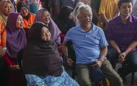 Expedite Pahang flood mitigation projects, avoid politicising efforts — King