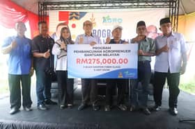 Negeri belanja RM275,000 salur bakul makanan, alatan nelayan di lima daerah