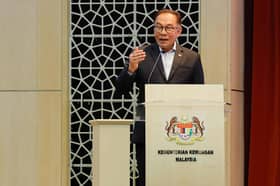 PM urges GLICs, GLCs to reduce overseas investments, focus on domestic market