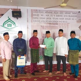 LZS sumbang lebih RM200,000 bantu masjid di Subang Jaya