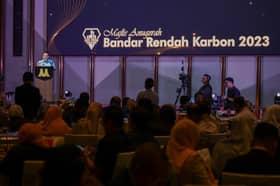 Lebih tiga juta tan karbon dioksida dikurangkan tahun lalu