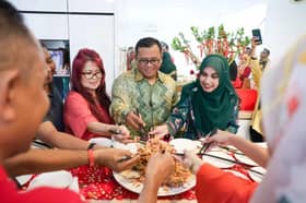 MB continues CNY tradition of visiting friends, hopes close relationship continues