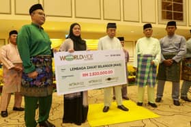 Sultan Sharafuddin receives RM10.8 mln in business tithes