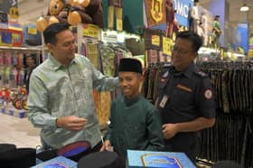MBSJ ceriakan 60 anak yatim, asnaf beli kelengkapan raya