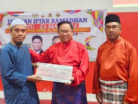 Imarah Ramadan, DUN Pandamaran agih RM32,000 kepada masjid, surau