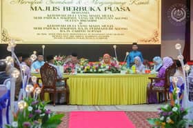 King, Queen break fast with police personnel