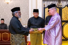 King presents instruments of appointment to five judges