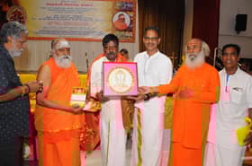 தமிழை படித்ததால் ஆட்சிக் குழு உறுப்பினராக இருக்கிறேன்! பாப்பாராய்டு பெருமிதம்