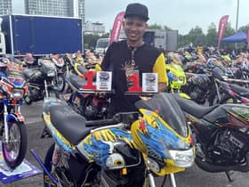 Kumpul semua edisi, pemuda berhabis hampir setengah juta demi RX-Z