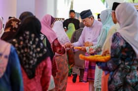 Selangor Sultan attends Yayasan MRCB's fast-breaking event