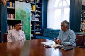 Pahang Sultan grants audience to PM Anwar