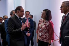 PM Anwar meets with Indonesia's Finance Minister for discussion in Riyadh