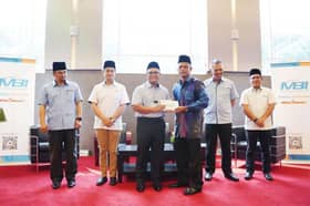 Selangor channels over RM1.5 mln to 440 mosques statewide
