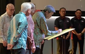 Selangor Sultan officiates SP Setia’s latest attraction, LakePoint Complex