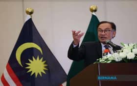Anwar praises Ireland, Norway, Spain for being on the right side of history