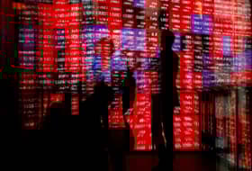 Asian stocks fall, dollar rises as rate cut wagers waver