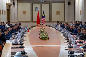Malaysia, China exchange 14 deals
