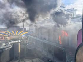 Bangunan di Taman Tema Genting Highlands terbakar