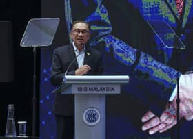 Govt to look into gaps in anti-party hopping law