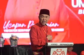 சபாவில் அனைத்து 73  தொகுதிகளிலும் அம்னோ-பி. என். போட்டியிடாது-டத்தோ ஸ்ரீ அகமது சாஹிட்