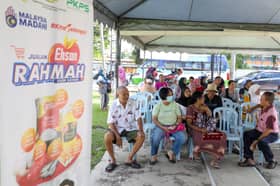 Lebih 2,000 penduduk Seri Setia terima manfaat jualan murah negeri