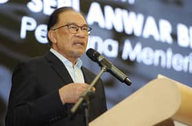 Anwar to discuss economic cooperation with Russia’s Putin