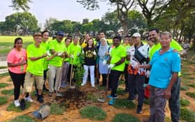 DUN Sentosa anjur program tanam pokok, kumpul barangan kitar semula