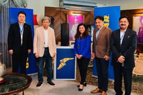 Sultan berkenan terima cenderamata kenangan Goodyear