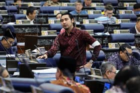 Wan Ahmad Fayhsal suspended six months from Dewan Rakyat