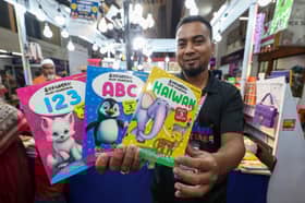 Buku dwi bahasa laris di Pesta Buku Kanak-Kanak Selangor