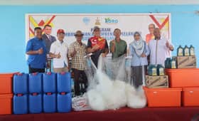 200 nelayan terima bantuan kelengkapan tangkap ikan RM400,000